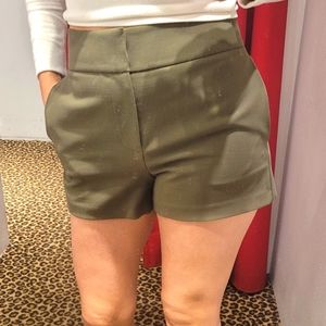 Alice and olivia Cady short